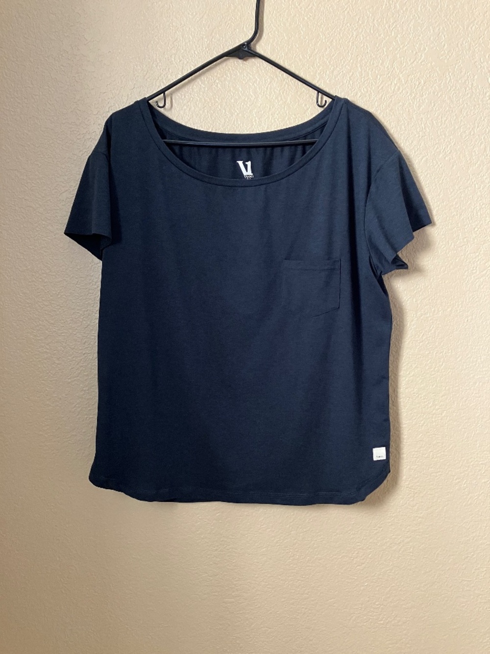 Vuori Lux Performance Pocket Tee Shirt VW106 Women's Large Blue